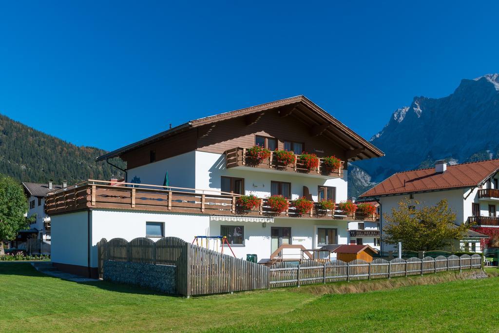 レルモースHaus Enzianアパートメント エクステリア 写真