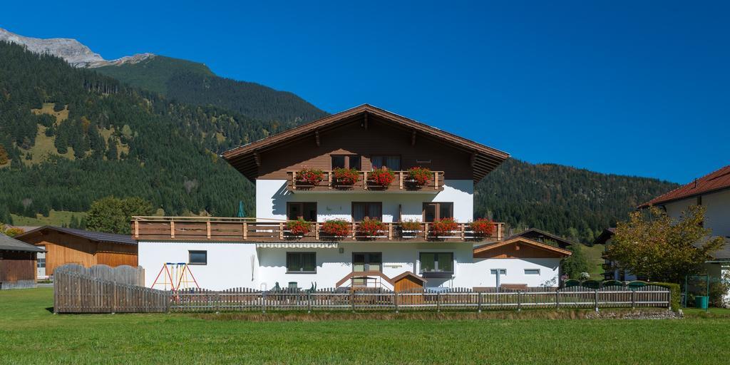 レルモースHaus Enzianアパートメント エクステリア 写真